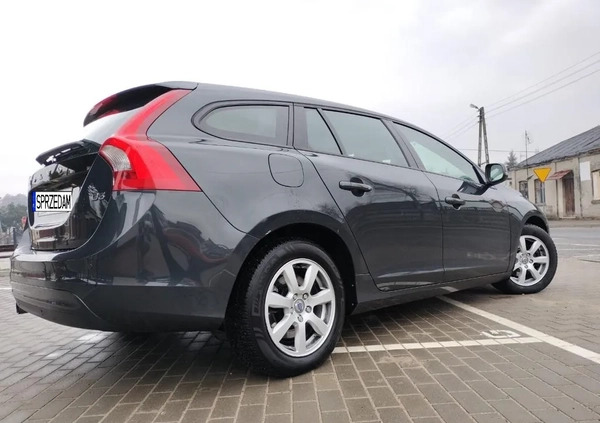 Volvo V60 cena 33999 przebieg: 315000, rok produkcji 2013 z Łódź małe 497